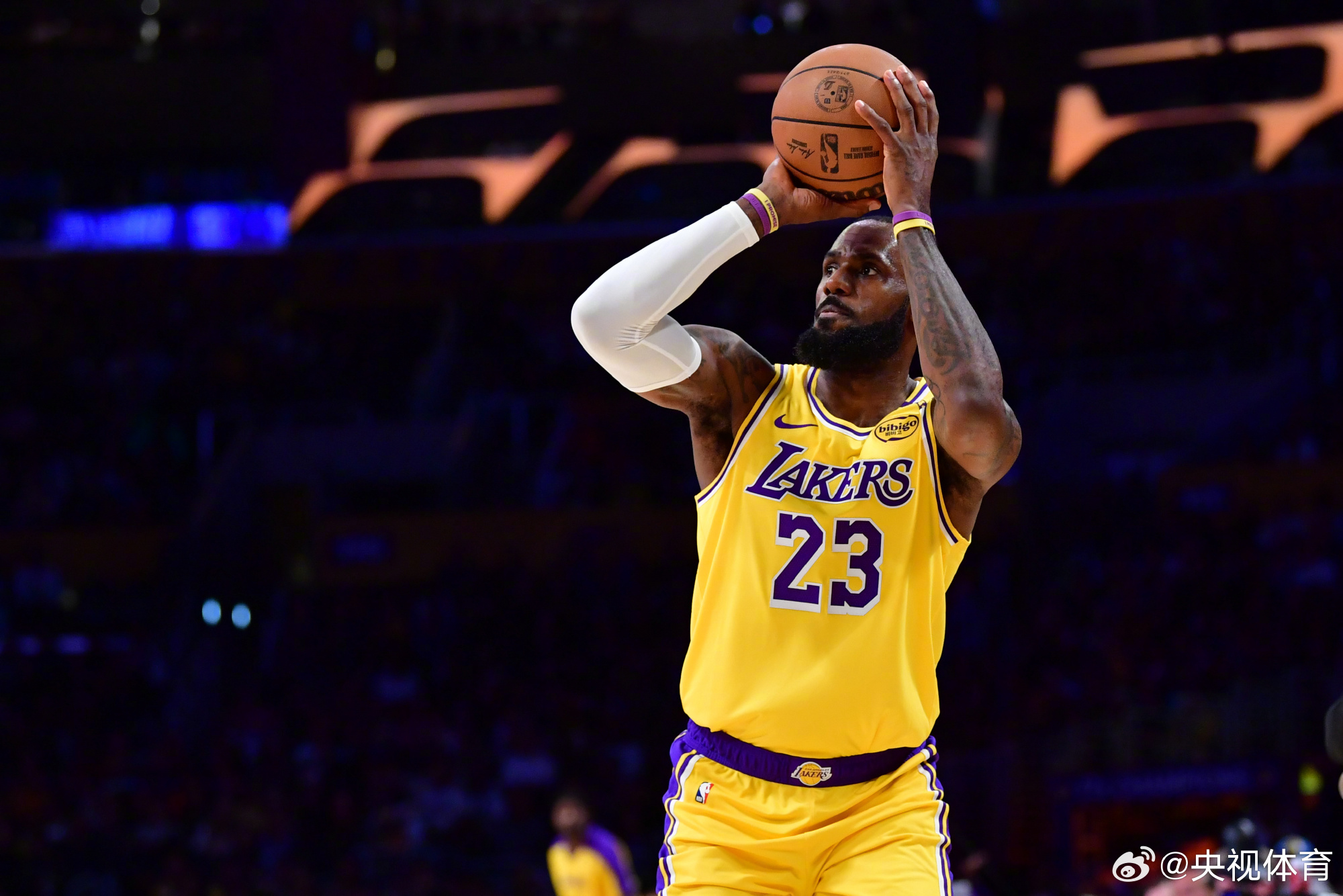 C7- 詹姆斯新球队 