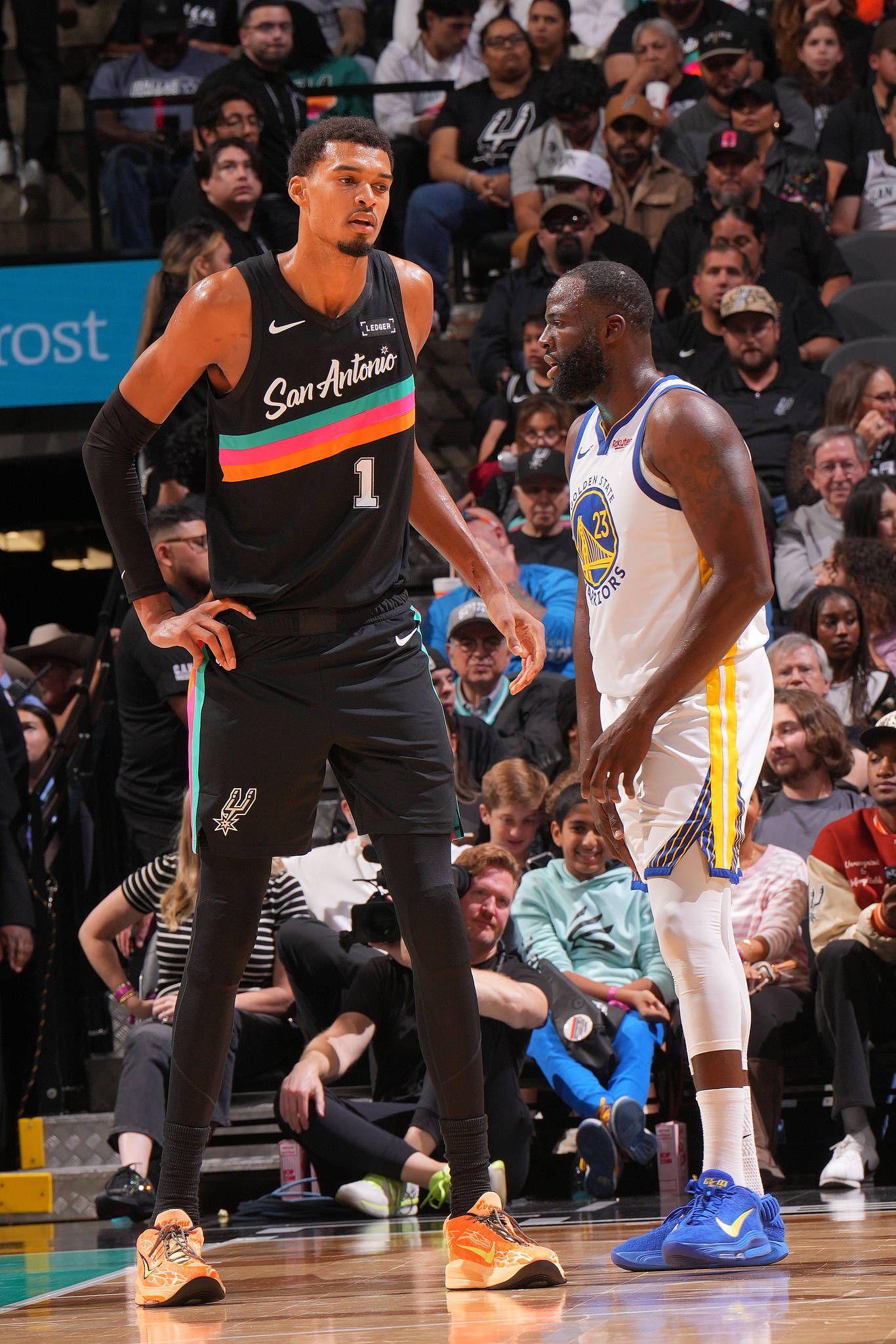 C7-库里连续五场比赛得分超过逆转，德国队挑战极限！的简单介绍