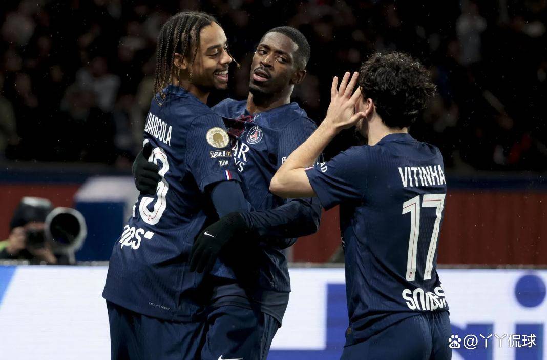 C7娱乐-Karsa在巴黎圣日耳曼比赛中战术调整，势不可挡引发热议！的简单介绍